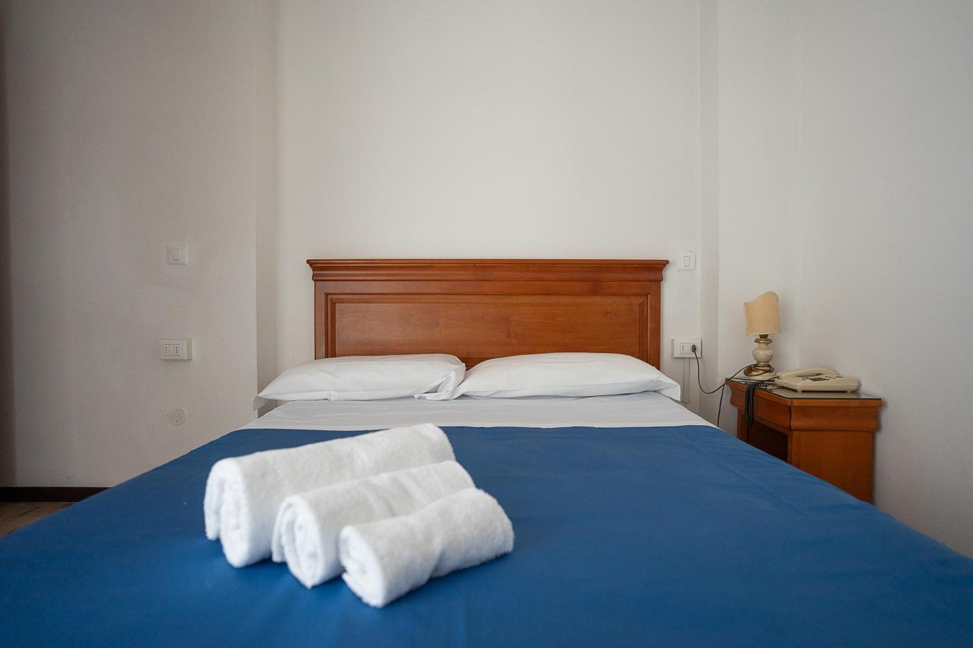 Hotel Napoleon Pontremoli Eksteriør bilde